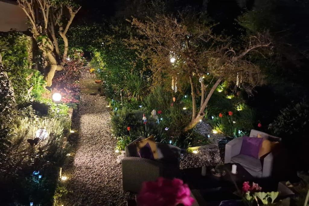Monica Appartamento Con Giardino Al Ponte Vecchio Firenze Kültér fotó