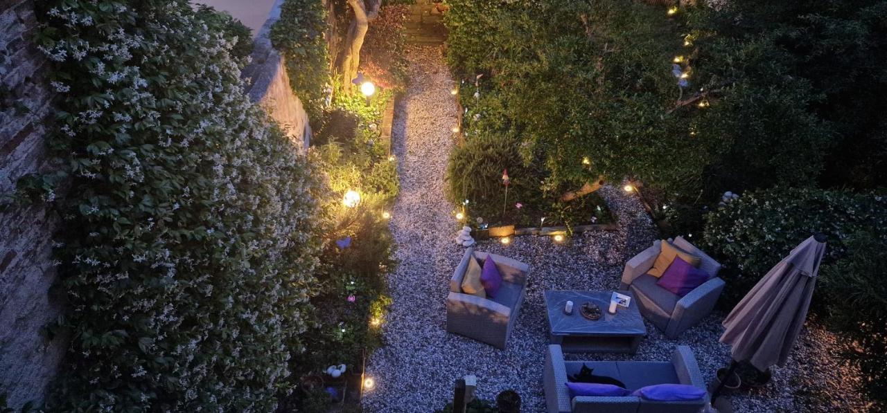 Monica Appartamento Con Giardino Al Ponte Vecchio Firenze Kültér fotó